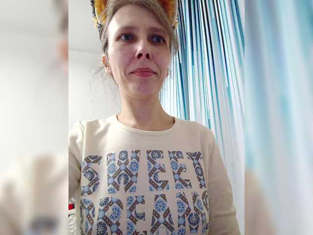 -queen-margo-'s BongaCams show and profile