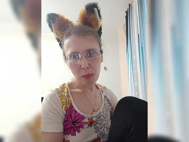 -queen-margo-'s BongaCams show and profile