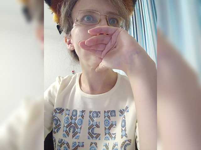 -queen-margo-'s BongaCams show and profile