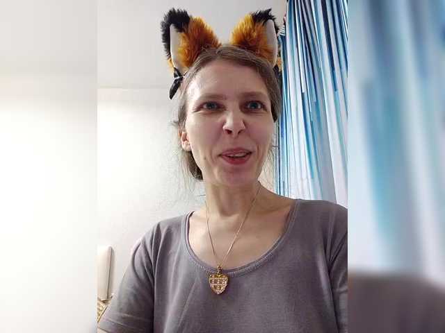 Preview of -queen-margo-