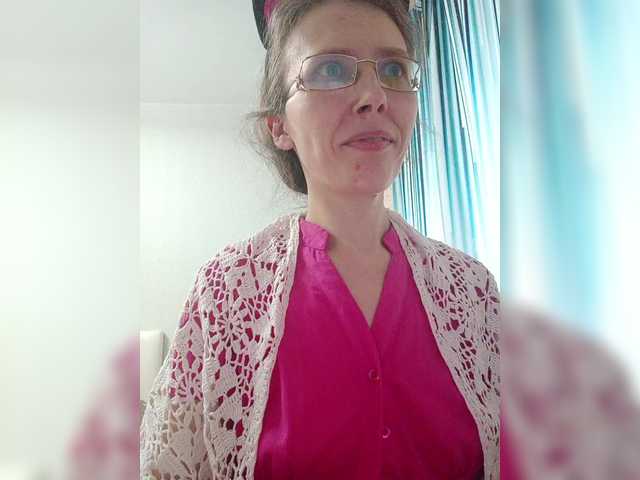 -Queen-Margo-