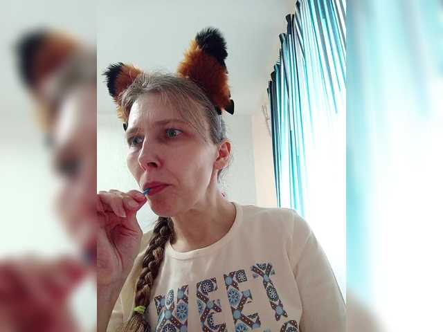 -queen-margo- live cam