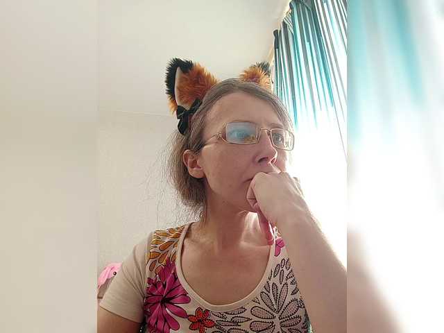 -queen-margo-'s BongaCams show and profile