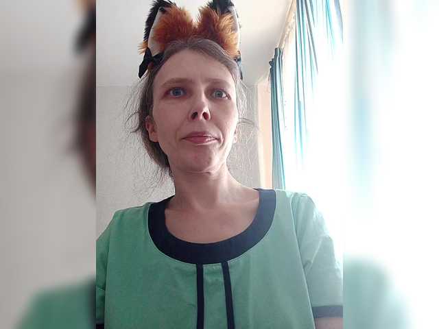 -queen-margo-'s BongaCams show and profile