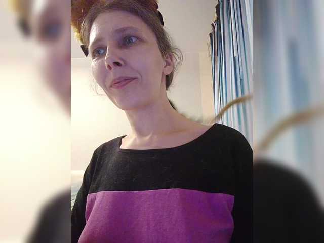 -queen-margo-'s BongaCams show and profile