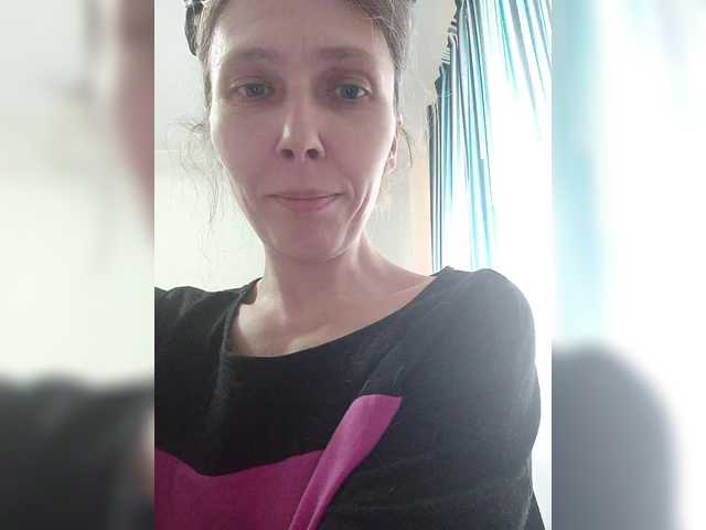 -queen-margo-'s BongaCams show and profile