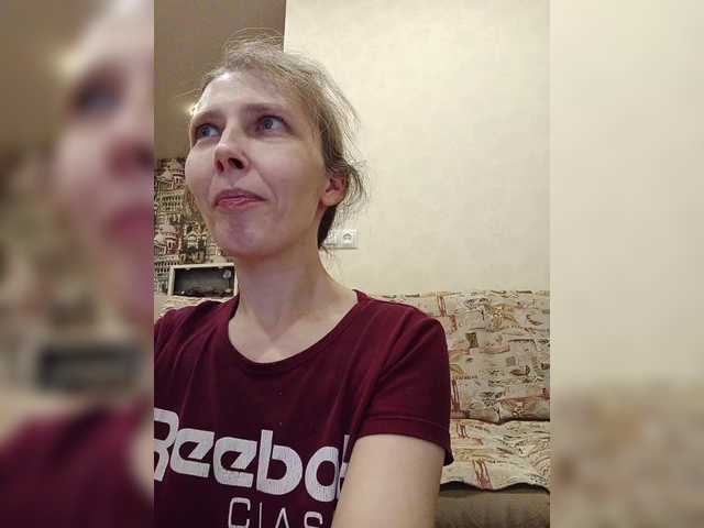 -queen-margo-'s BongaCams show and profile