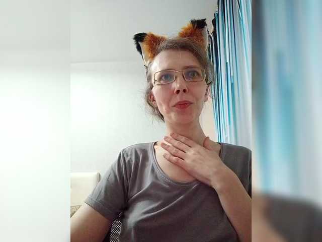 -queen-margo-'s BongaCams show and profile