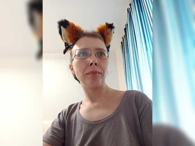 -queen-margo-'s BongaCams show and profile