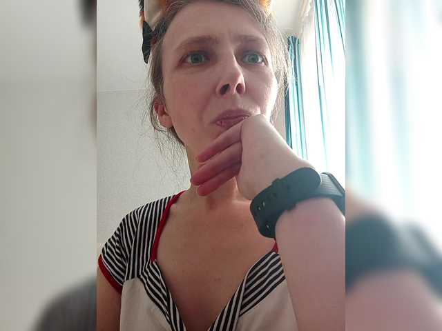 -queen-margo-'s BongaCams show and profile