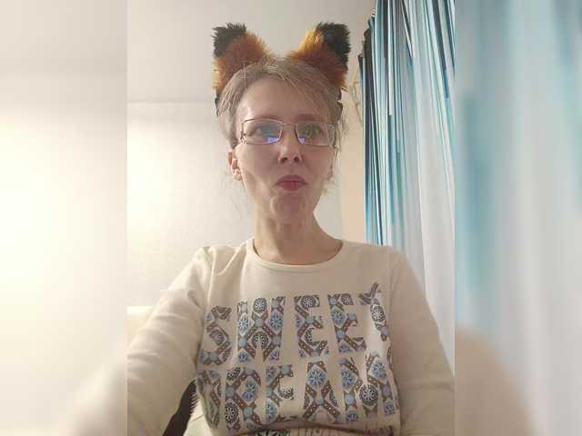 -queen-margo-'s BongaCams show and profile