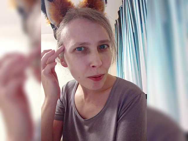 -queen-margo-'s BongaCams show and profile