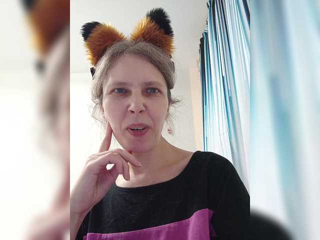 -queen-margo-'s BongaCams show and profile