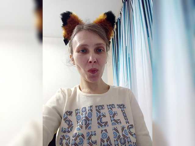 -queen-margo-'s BongaCams show and profile