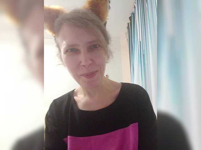 -queen-margo-'s BongaCams show and profile