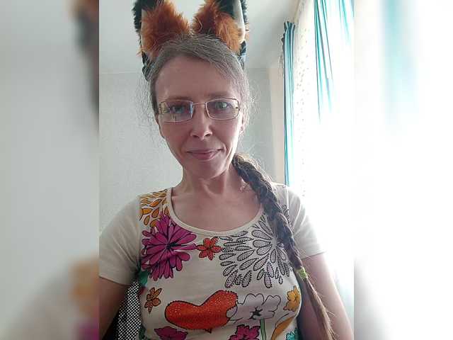 -queen-margo-'s BongaCams show and profile