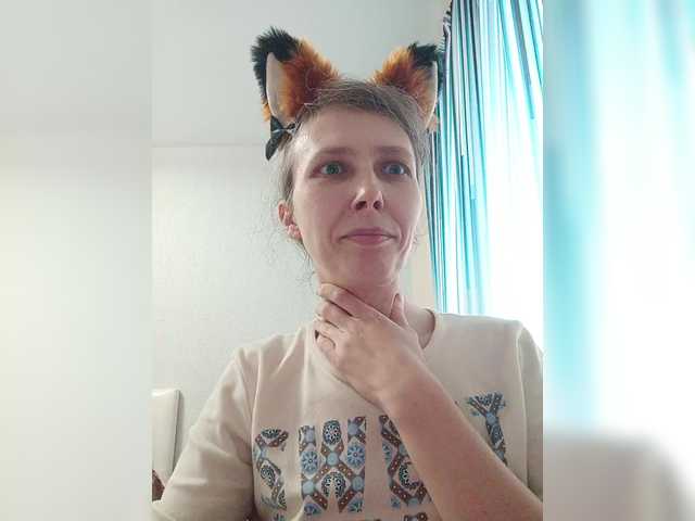 Preview of -queen-margo-