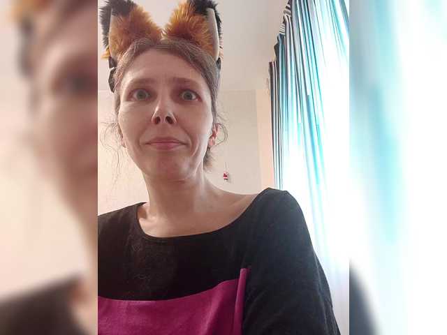 -queen-margo-'s BongaCams show and profile