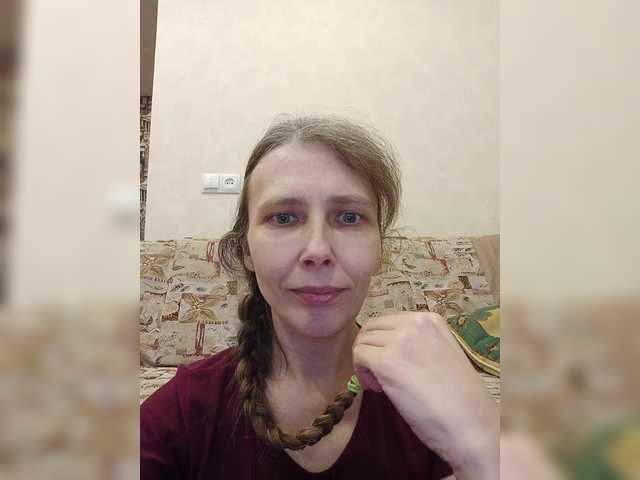 -queen-margo-'s BongaCams show and profile