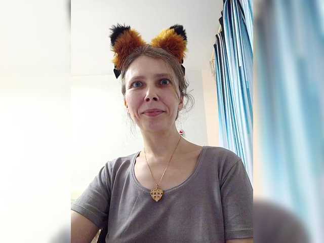 -queen-margo-'s BongaCams show and profile