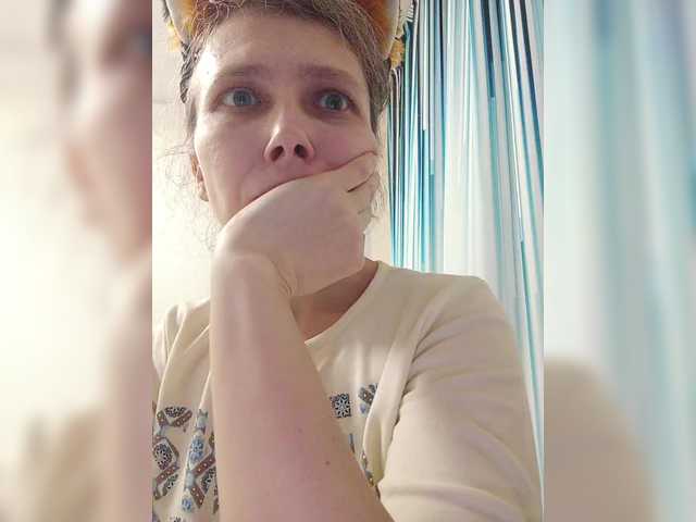 -queen-margo-'s BongaCams show and profile