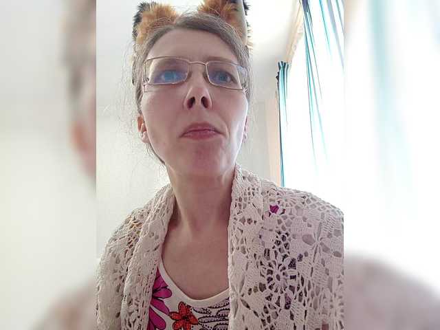 Preview of -queen-margo-