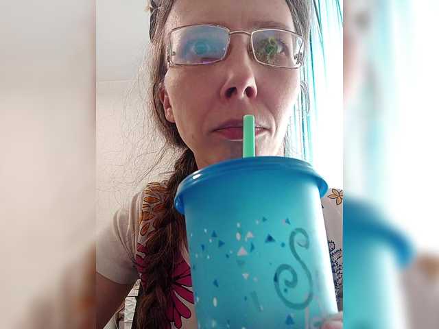 -queen-margo-'s BongaCams show and profile