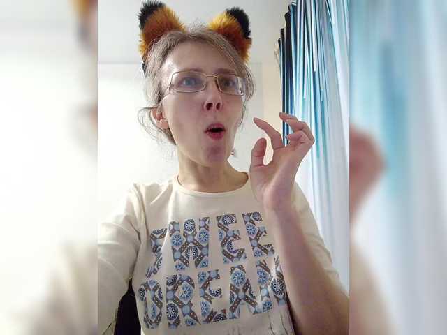 -queen-margo-'s BongaCams show and profile