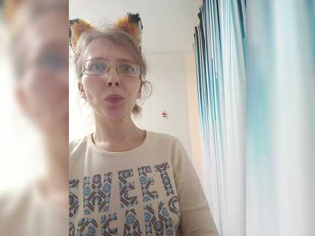 -queen-margo-'s BongaCams show and profile