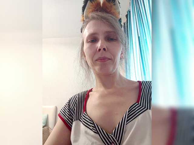 -queen-margo-'s BongaCams show and profile