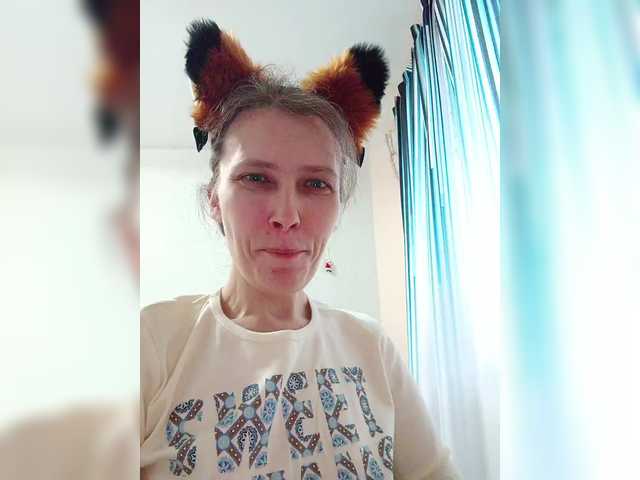 -queen-margo-'s BongaCams show and profile