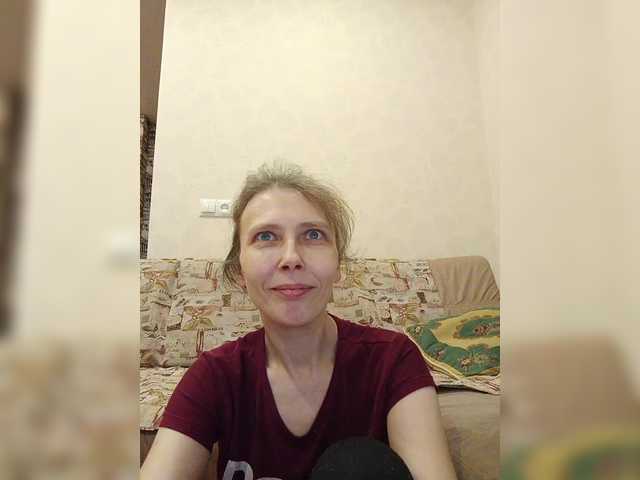 Preview of -queen-margo-