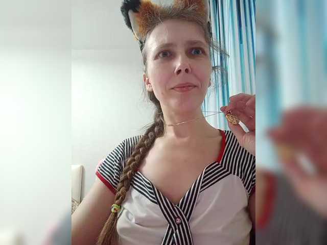 -queen-margo-'s BongaCams show and profile