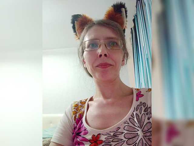 -queen-margo-'s BongaCams show and profile