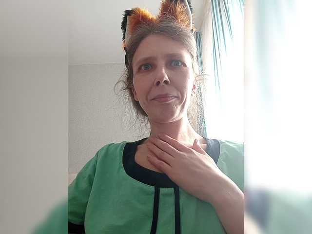 -queen-margo-'s BongaCams show and profile