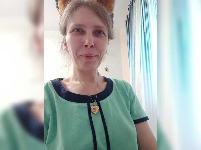 -queen-margo-'s BongaCams show and profile