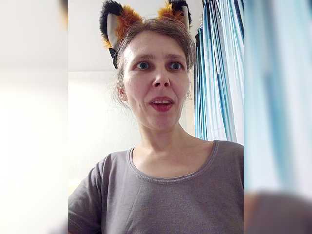 -queen-margo-'s BongaCams show and profile