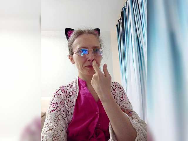  -queen-margo- chat room