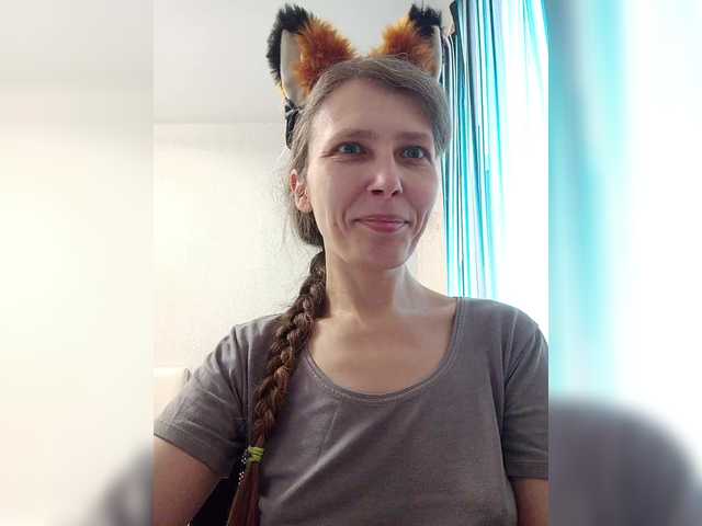 -queen-margo-'s BongaCams show and profile