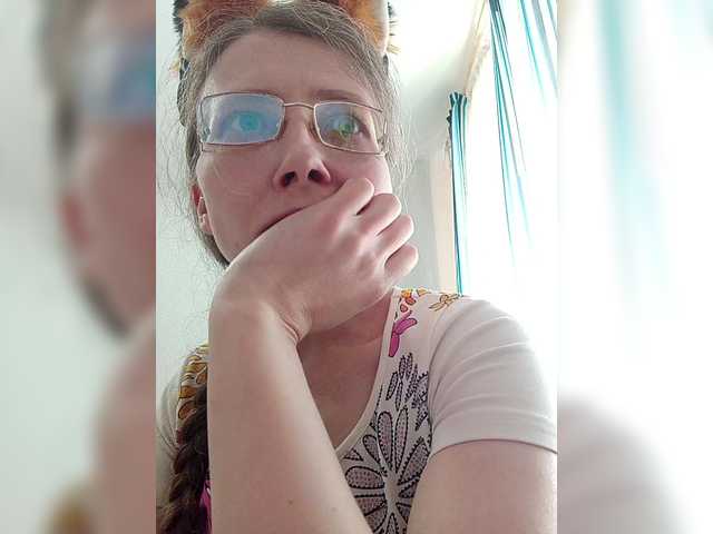 -queen-margo-'s BongaCams show and profile