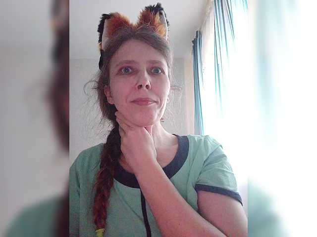 -queen-margo-'s BongaCams show and profile