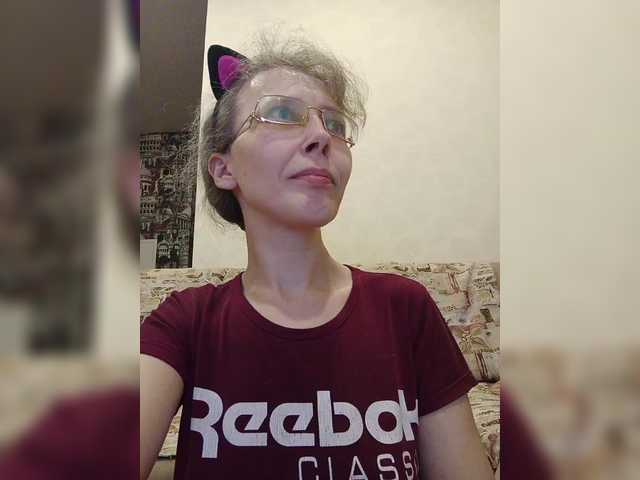 Preview of -queen-margo-