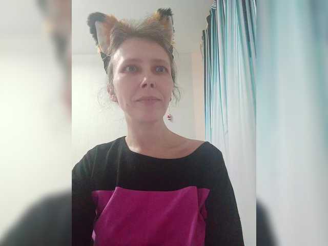 Preview of -queen-margo-