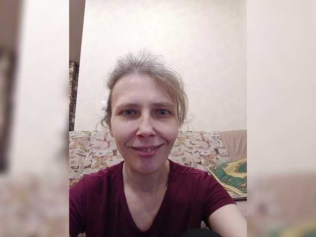-queen-margo-'s BongaCams show and profile