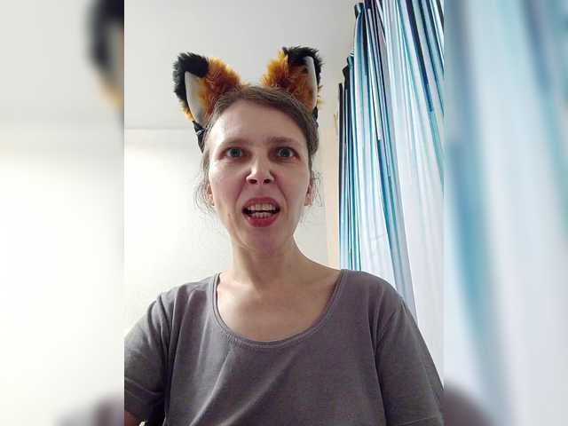 -queen-margo-'s BongaCams show and profile