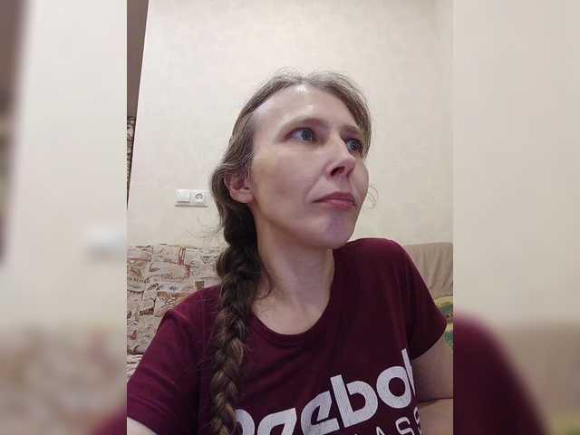 -queen-margo-'s BongaCams show and profile