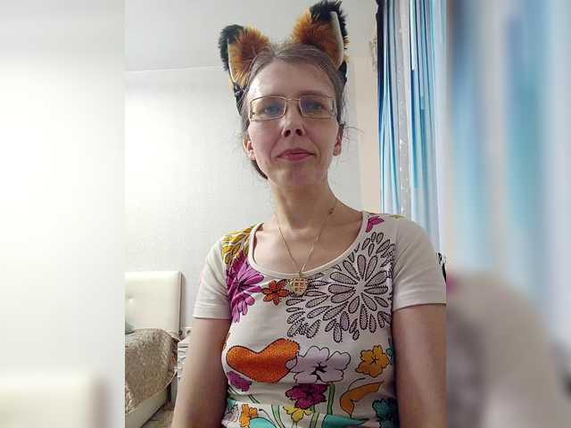 -queen-margo-'s BongaCams show and profile