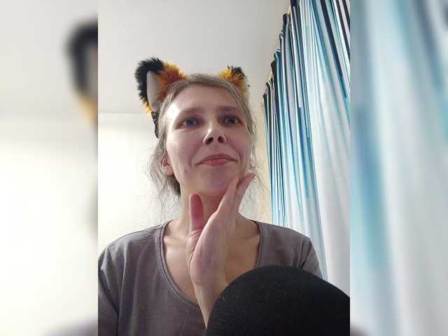 -queen-margo-'s BongaCams show and profile