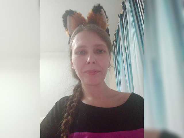 -queen-margo-'s BongaCams show and profile