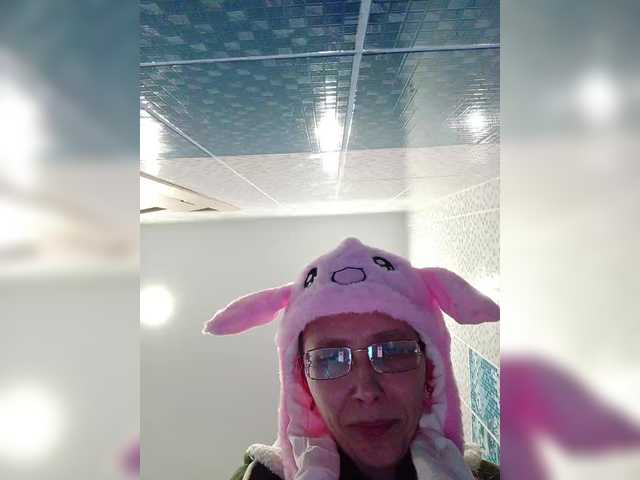  -queen-margo- chat room